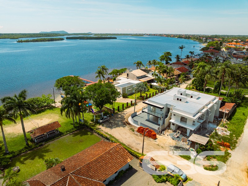 Residência - Pinheiros - Balneário Barra do Sul