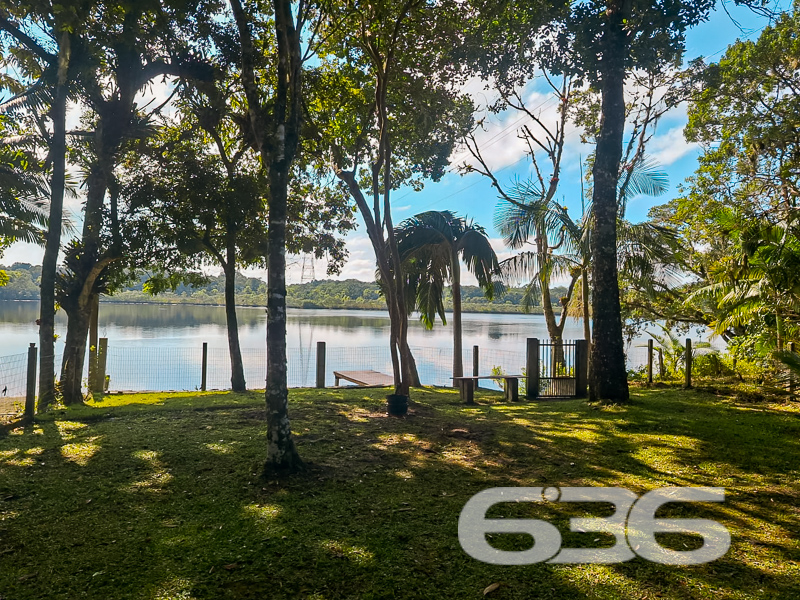 Sobrado à venda no Linguado, Balneário Barra do Su