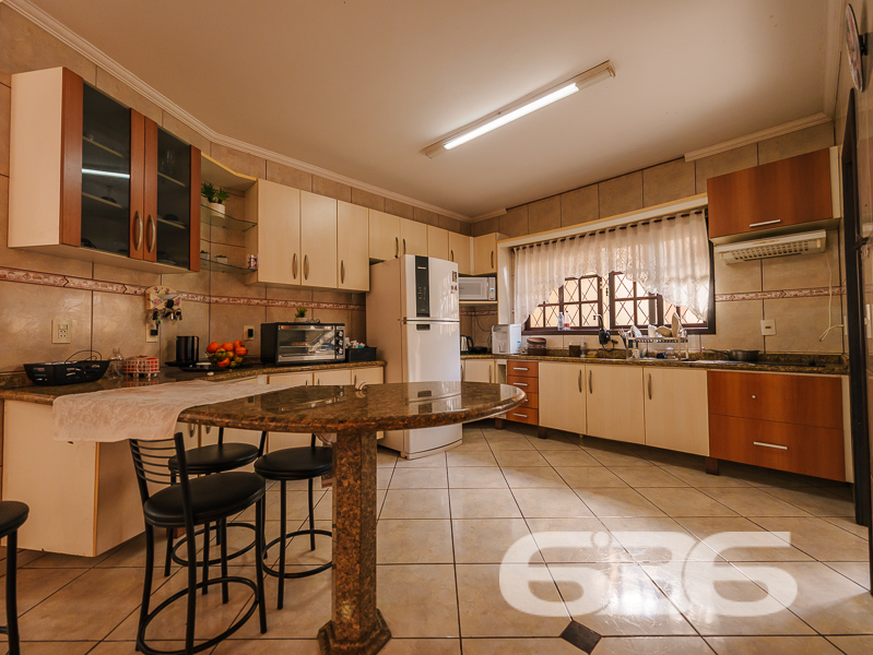 Casa à venda no Costa e Silva, Joinville | ESTUDA