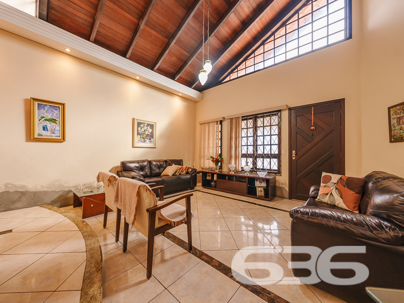 Casa à venda no Costa e Silva, Joinville | ESTUDA