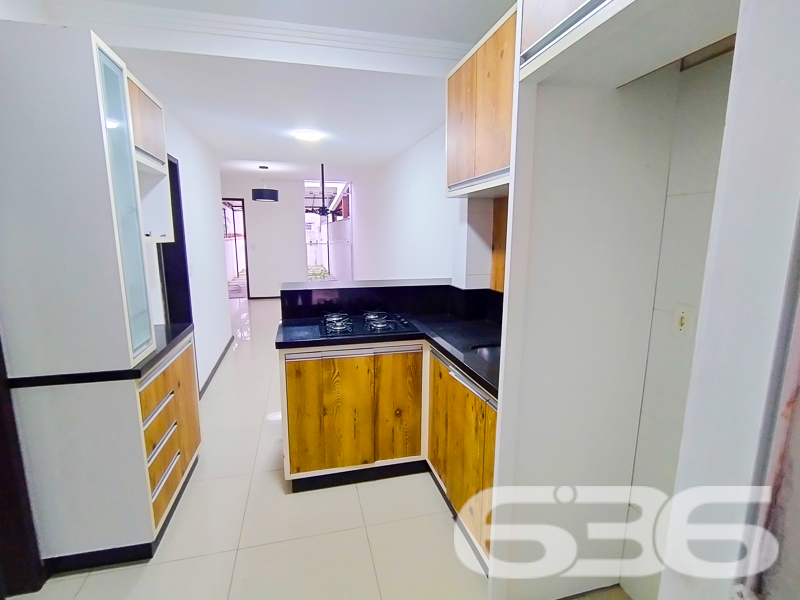 Sobrado à venda no Floresta, Joinville | 2 quartos