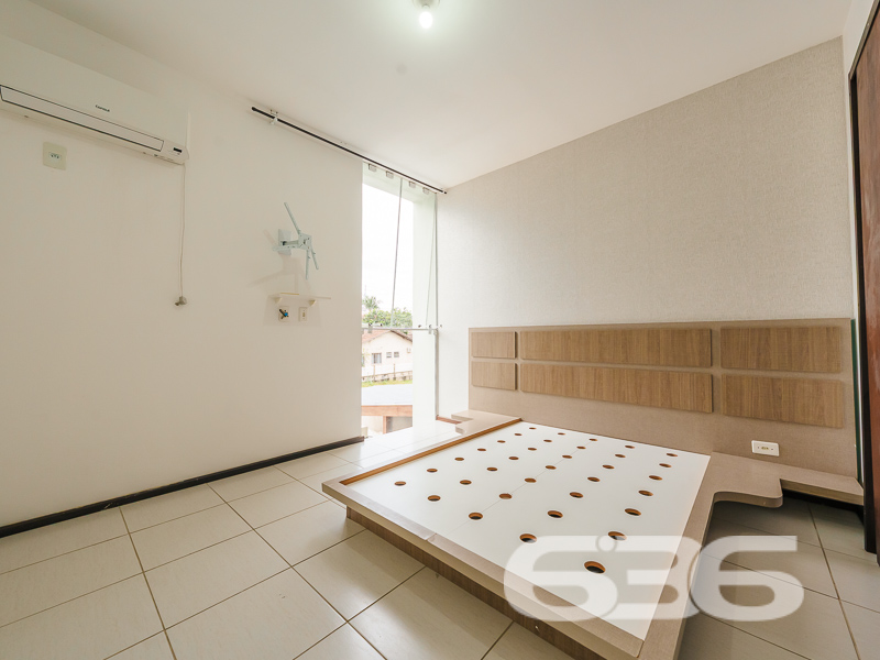 Sobrado à venda no Floresta, Joinville | 2 quartos