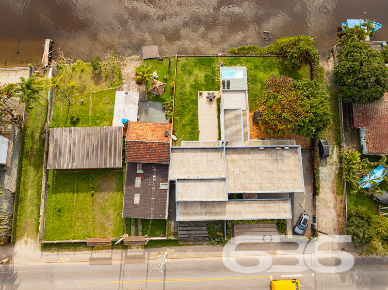 Residência - Costeira - Balneário Barra do Sul