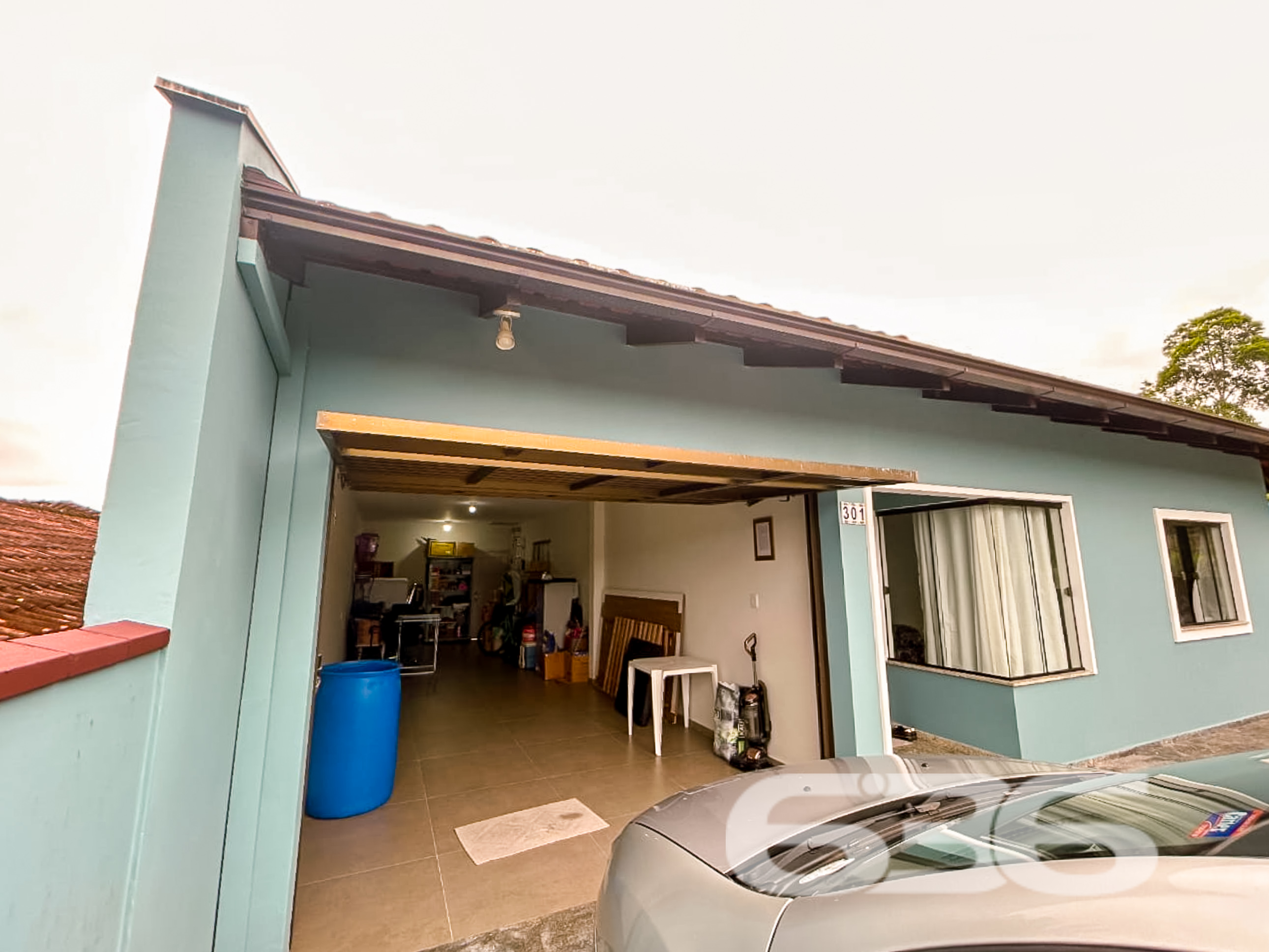ESTUDA PERMUTA | Casa à venda no Santa Catarina, J