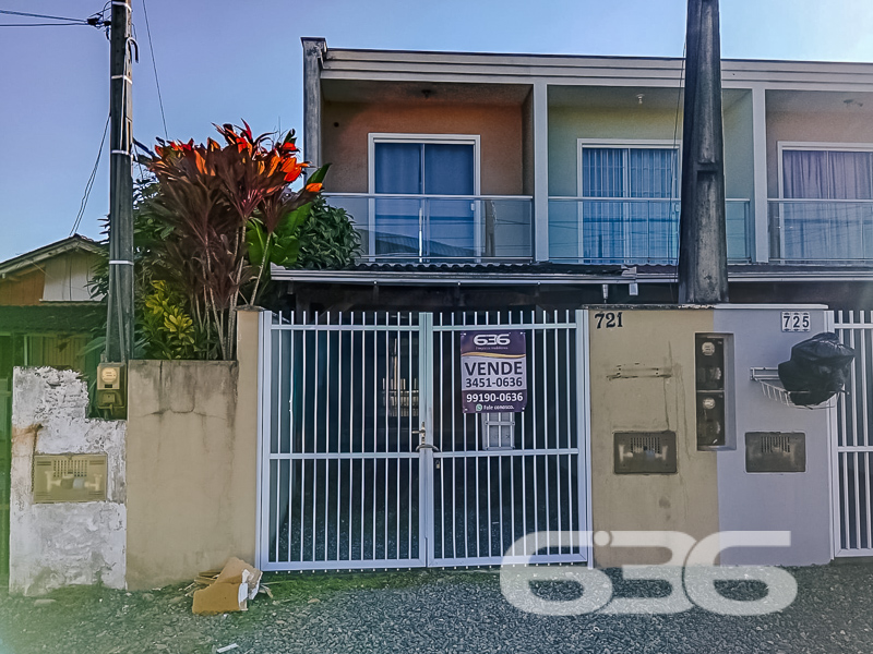 Sobrado à venda no Fátima, Joinville | 2 quartos |