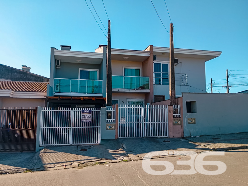 Sobrado à venda no Jarivatuba, Joinville | 2 quart