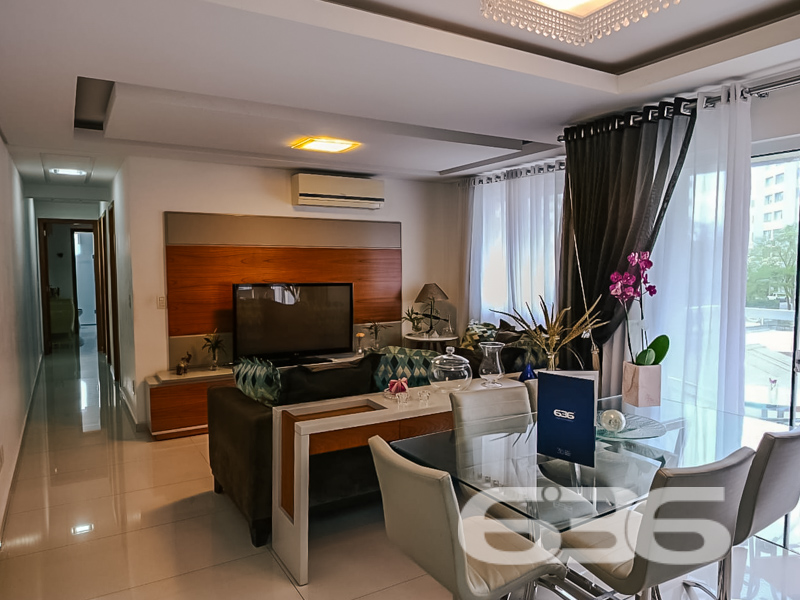 Apartamento à venda no Atiradores, Joinville | 3 q