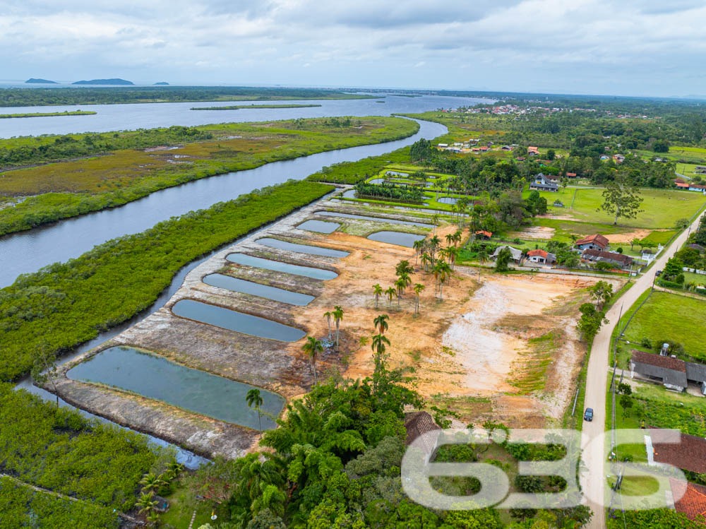 Terreno à venda no Pinheiros, Balneário Barra do S