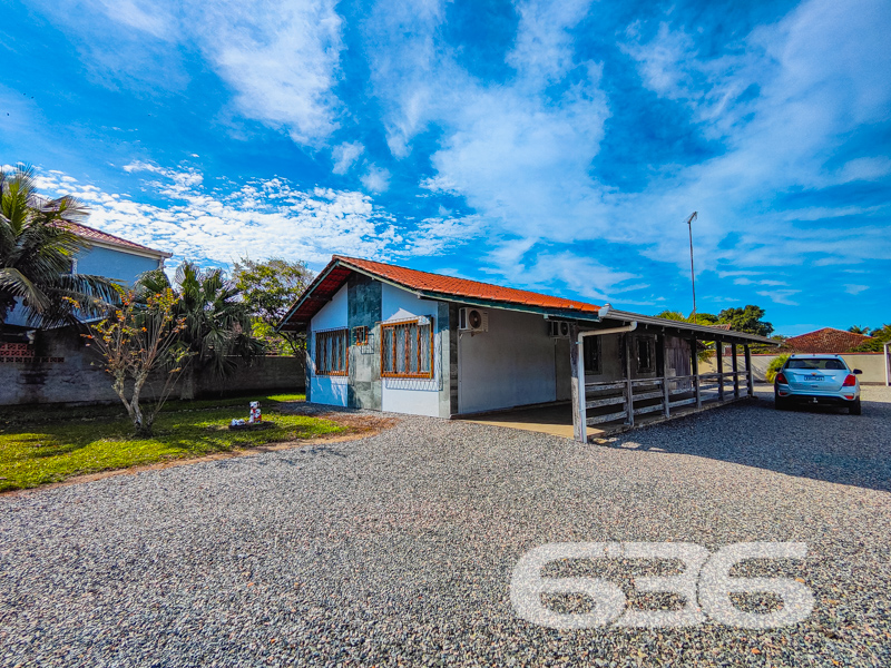 CASA À VENDA NO BAIRRO COSTEIRA – BALNEÁRIO BARRA 