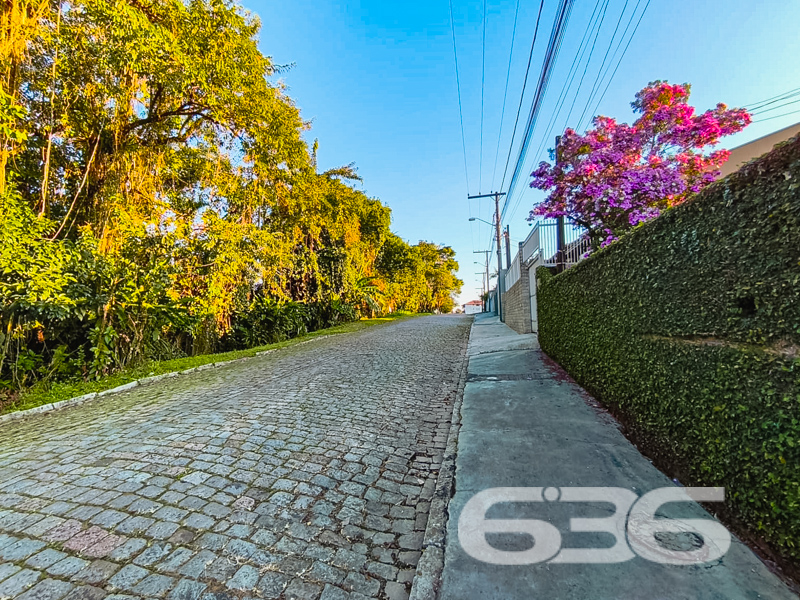 Residência à venda no Itaum, Joinville | 3 quartos