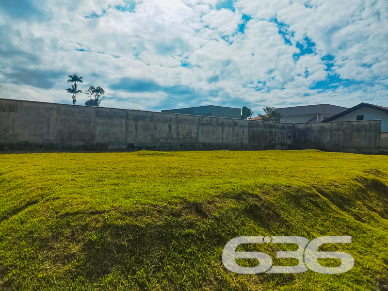 Terreno à venda no bairro Pirabeiraba, Joinville |