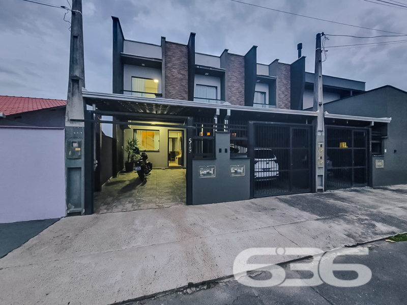 Sobrado à venda no Aventureiro, Joinville | 2 quar