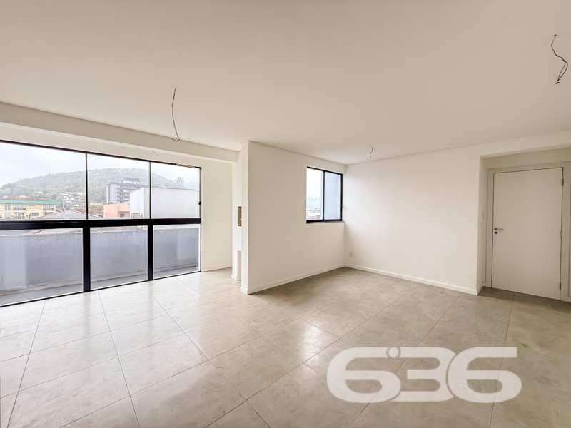 Apartamento à venda no Saguaçu, Joinville | 2 quar