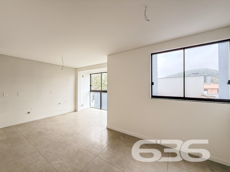 Apartamento à venda no Saguaçu, Joinville | 2 quar