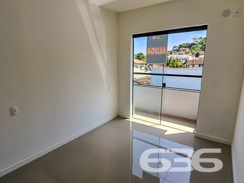 Apartamento à venda no Iririú, Joinville | 3 quart