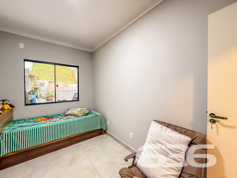 Casa à venda no Vila Nova, Joinville | estuda perm