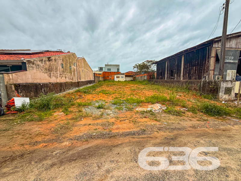 Terreno à venda no Salinas, Balneário Barra do Sul