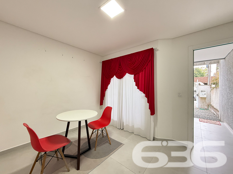 Sobrado à venda na Vila Nova, Joinville | 3 quarto