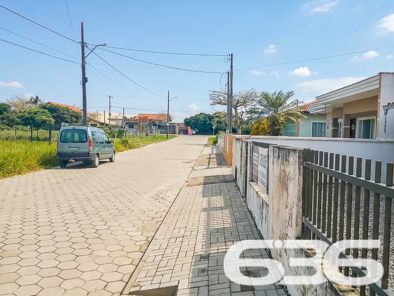 Casa à venda no bairro Salinas, Balneário Barra do