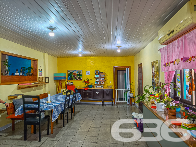 Casa à venda no Floresta, Joinville | 203m² | 4 qu