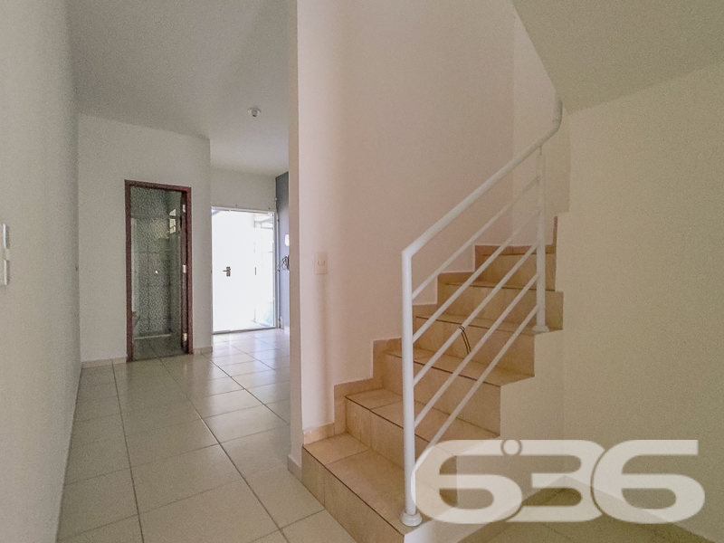 Sobrado à venda no Aventureiro, Joinville | 2 quar