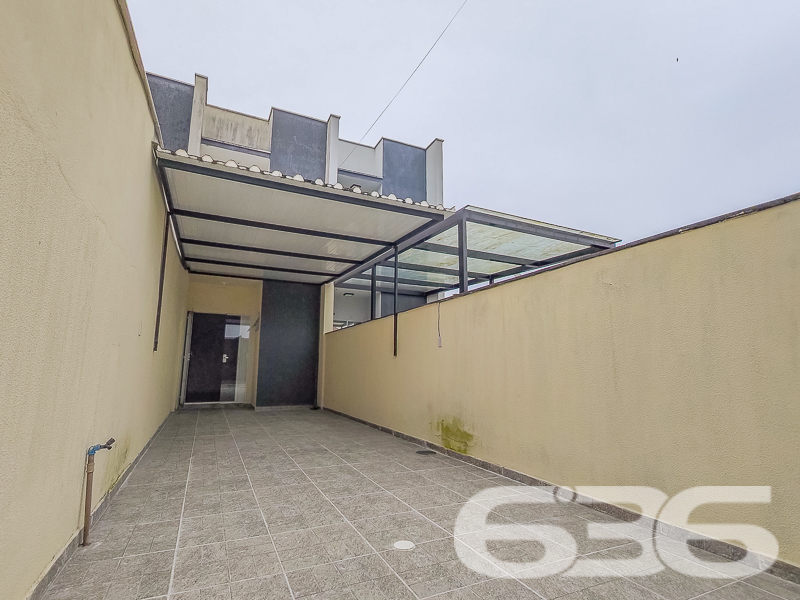 Sobrado à venda no Aventureiro, Joinville | 2 quar
