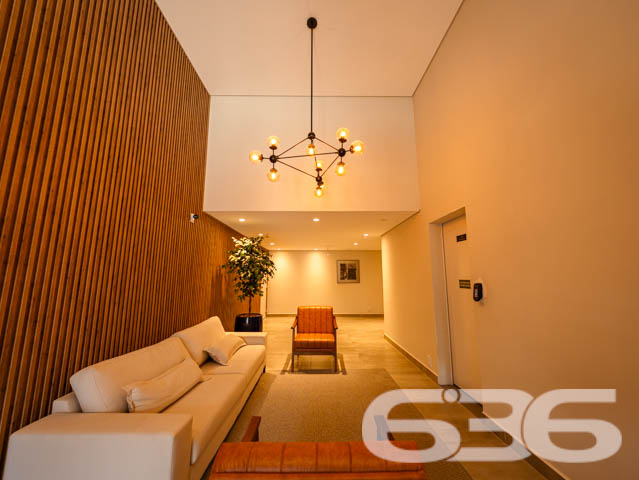 SEU NOVO LAR! APARTAMENTO COM SUÍTE + QUARTO NO BAIRRO ANITA GARIBALDI - ESTUDA PERMUTA

Este é um belíssimo imóvel com 63,32m² privativos, tendo em sua composição 2 dormitórios confortáveis (sendo uma suíte), sala de estar e sala de jantar, copa e cozinha conjugada, banheiro social e uma ótima sacada com churrasqueira - para aproveitar bons momentos ao lado de pessoas especiais. 

E para melhorar seus momentos de lazer e descontração, o residencial ainda possui espaço zen, espaço fitness, piscina, brinquedoteca e playground para as crianças, gazebo, pergolado, praça, pista de caminhada, quiosque com churrasqueira, salão de festas com espaço gourmet e salão de jogos para aproveitar com a galera!

Situado em um dos melhores bairros da cidade, onde você encontra tudo o que mais deseja a poucos passos do seu lar. 

Conta com uma vaga de garagem coberta.

Não perca tempo! Viva a vida que você merece.

Previsão de entrega: 10/2024.

Fale conosco e saiba mais:
Telefone: (47) 3451-0636
WhatsApp: (47) 99190-0636

Imobiliária 636. 