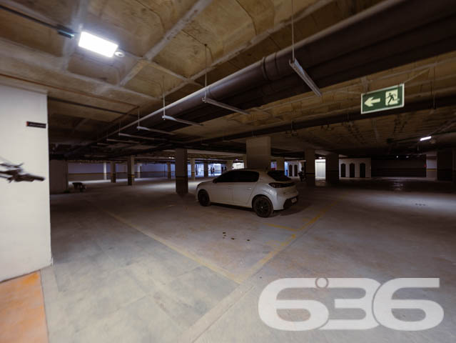 SEU NOVO LAR! APARTAMENTO COM SUÍTE + QUARTO NO BAIRRO ANITA GARIBALDI - ESTUDA PERMUTA

Este é um belíssimo imóvel com 63,32m² privativos, tendo em sua composição 2 dormitórios confortáveis (sendo uma suíte), sala de estar e sala de jantar, copa e cozinha conjugada, banheiro social e uma ótima sacada com churrasqueira - para aproveitar bons momentos ao lado de pessoas especiais. 

E para melhorar seus momentos de lazer e descontração, o residencial ainda possui espaço zen, espaço fitness, piscina, brinquedoteca e playground para as crianças, gazebo, pergolado, praça, pista de caminhada, quiosque com churrasqueira, salão de festas com espaço gourmet e salão de jogos para aproveitar com a galera!

Situado em um dos melhores bairros da cidade, onde você encontra tudo o que mais deseja a poucos passos do seu lar. 

Conta com uma vaga de garagem coberta.

Não perca tempo! Viva a vida que você merece.

Previsão de entrega: 10/2024.

Fale conosco e saiba mais:
Telefone: (47) 3451-0636
WhatsApp: (47) 99190-0636

Imobiliária 636. 