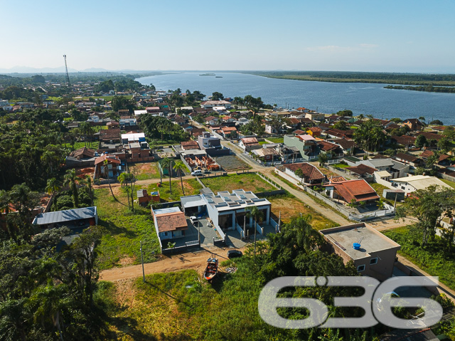 Residência - Costeira - Balneário Barra do Sul