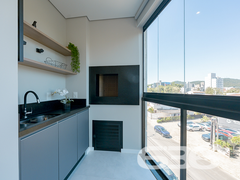 Apartamento à venda no Saguaçu, Joinville | 3 quar