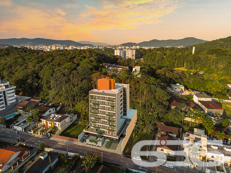 Apartamento à venda no Costa e Silva, Joinville |