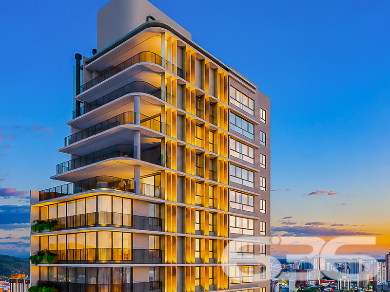 Apartamento à venda no Centro, Joinville | 3 suíte