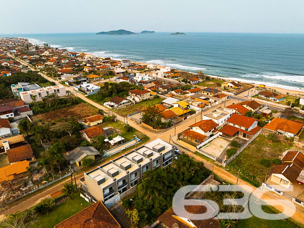 Foto de Sobrado Geminado Balneário Barra do Sul Salinas 03018049