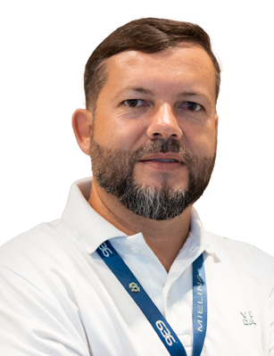 Corretor de imóveis murilo