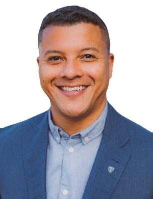 Corretor de imóveis marlon